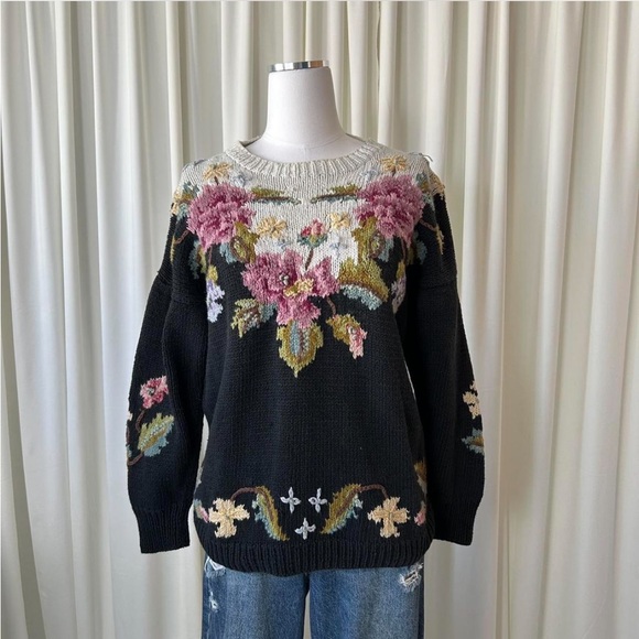 Best American Clothing Co. Sweaters - Vintage Hand Knit Floral Embroidered Chunky Sweater Cottagecore Knitwear Medium.